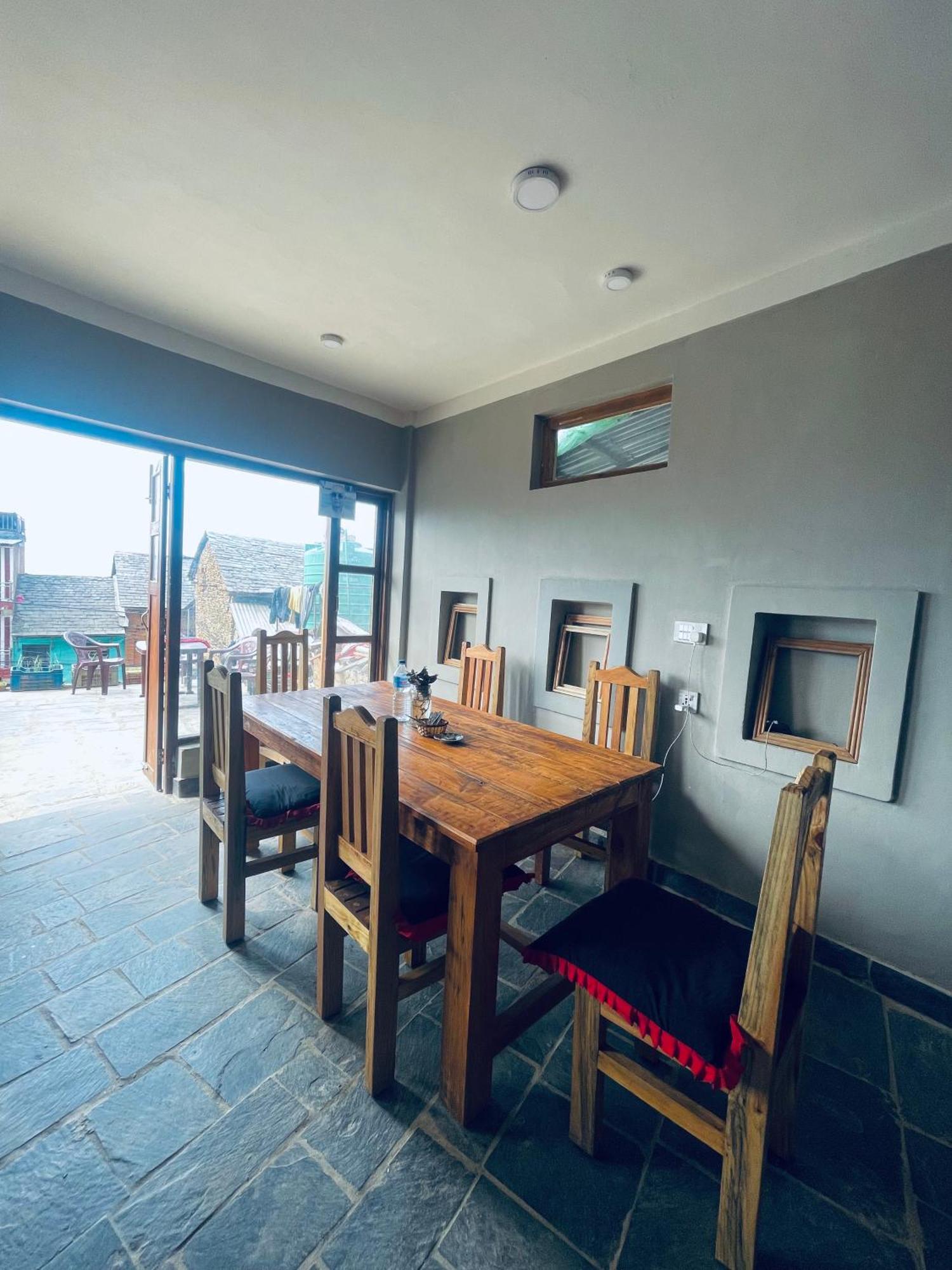 Pasne Aajako Hotel Bandipur Bagian luar foto