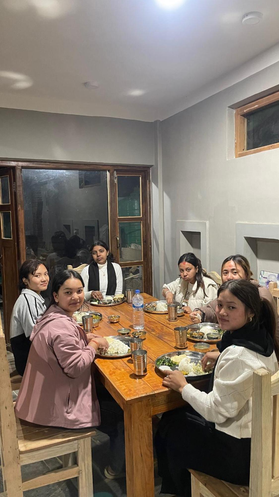 Pasne Aajako Hotel Bandipur Bagian luar foto