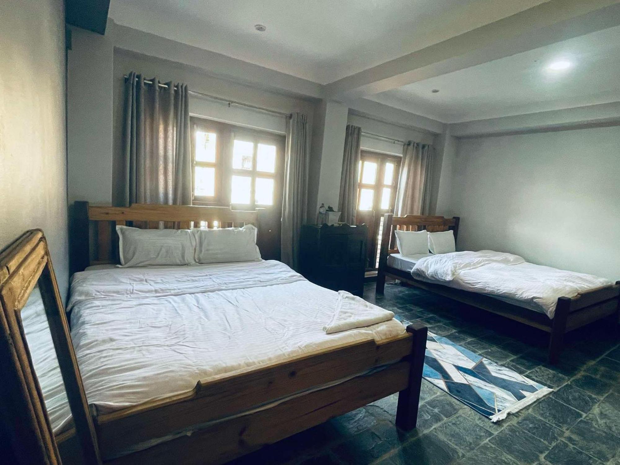 Pasne Aajako Hotel Bandipur Bagian luar foto